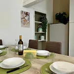 Διαμέρισμα Luxury Allo Fusion In The Center Of Ούντινε